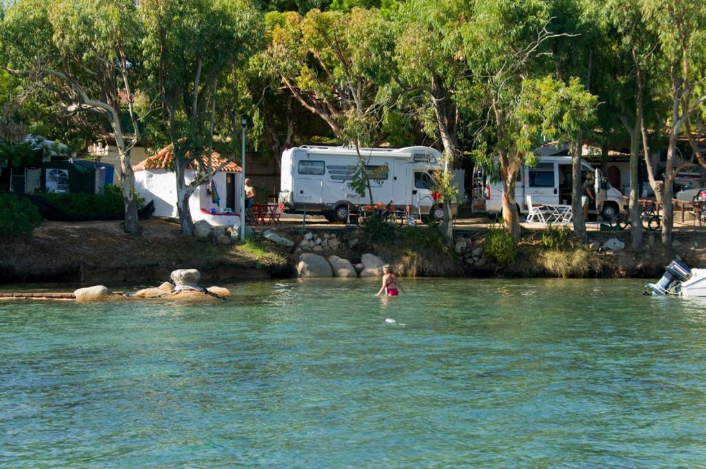 Camping Baia Saraceno Hotel Palau Eksteriør billede