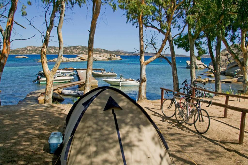 Camping Baia Saraceno Hotel Palau Eksteriør billede