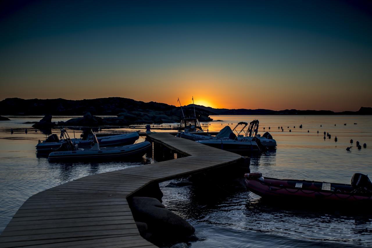 Camping Baia Saraceno Hotel Palau Eksteriør billede